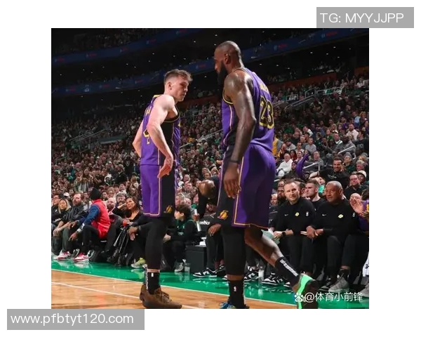 凯尔特人如何通过战术布局主导比赛节奏并打破对手防线